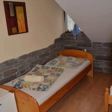 Ranc U Jelena Gasthof Mokrá